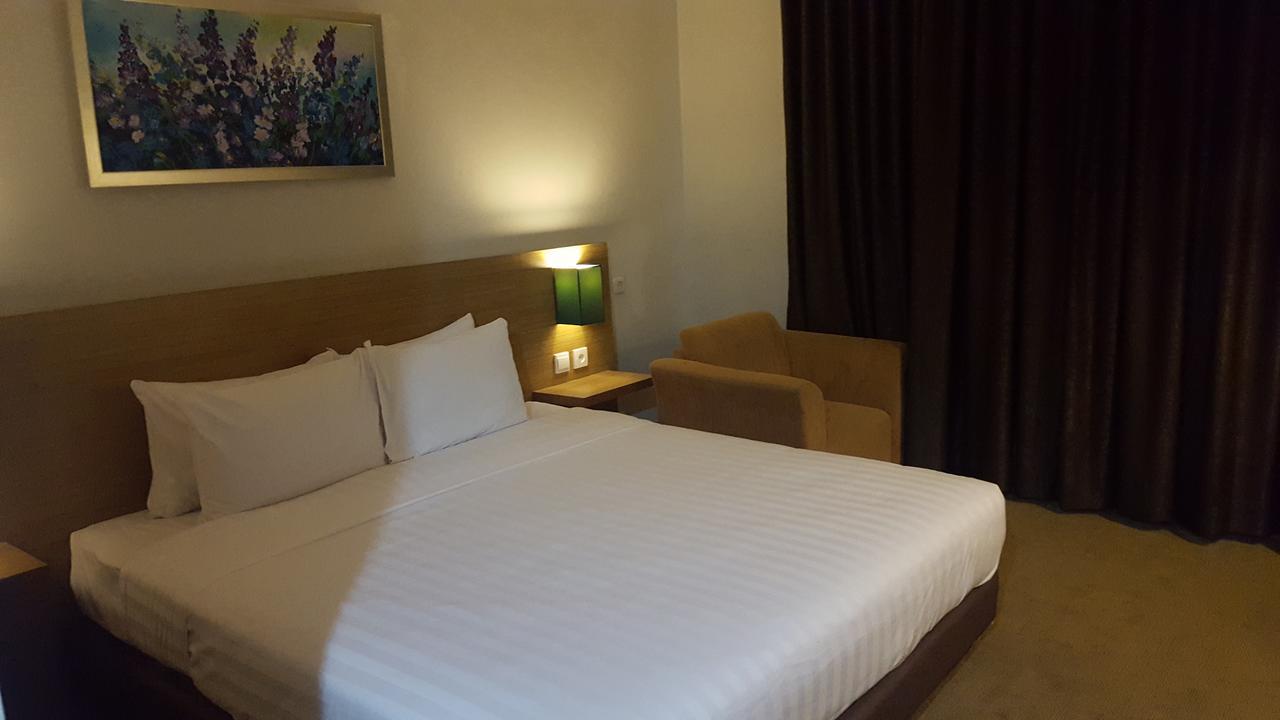 Grand Tembaga Hotel Timika Exterior foto